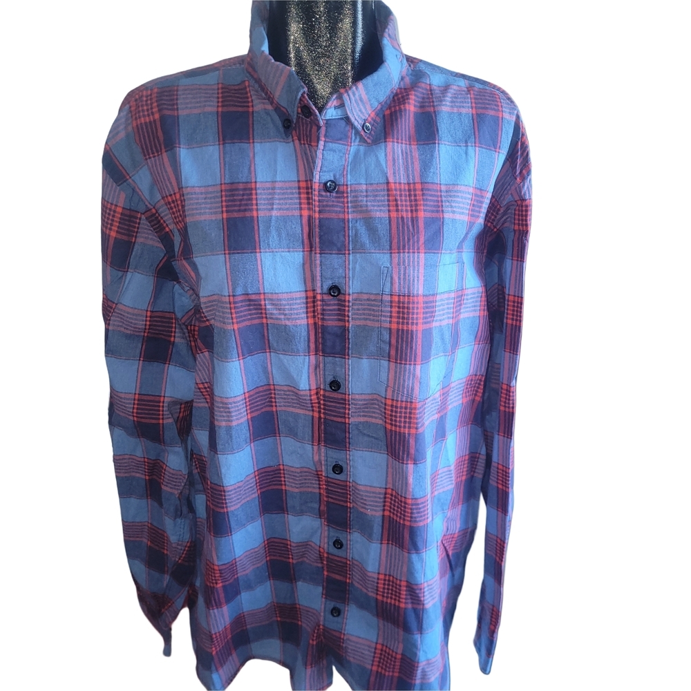Old Navy Men's Blue and Red Plaid Casual Shirt Size XXL